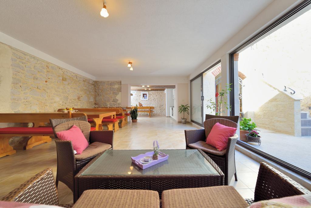 Apartments Cvita Bibinje Exterior photo